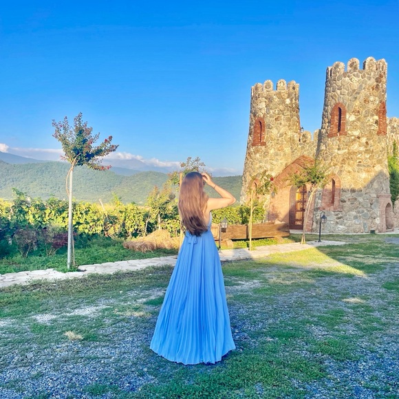 Meet your Posher, Periโก๏ธ๐๐ฉท๐ท๏ธ๐๐ธ๐ฌ๐ชฉ - Picture 1 of 10